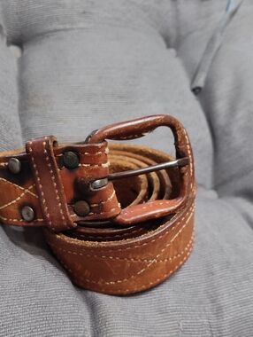 Vintage Brown Saddle Leather Belt Contrasting Stitching Size 36